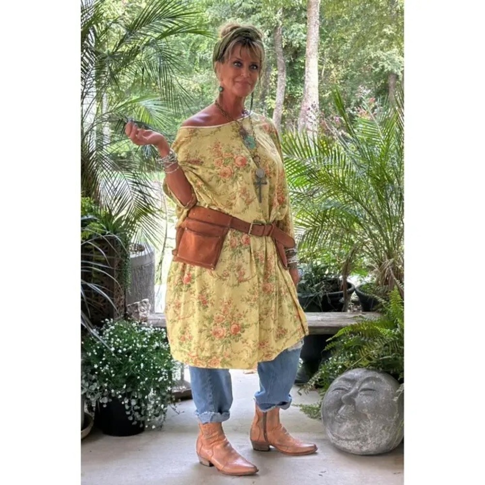 Vintage-Inspired Pale Yellow Floral Off-Shoulder Tunic